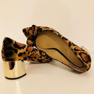 Ann Taylor Leopard Print Block Heel Pumps in Gold & Brown